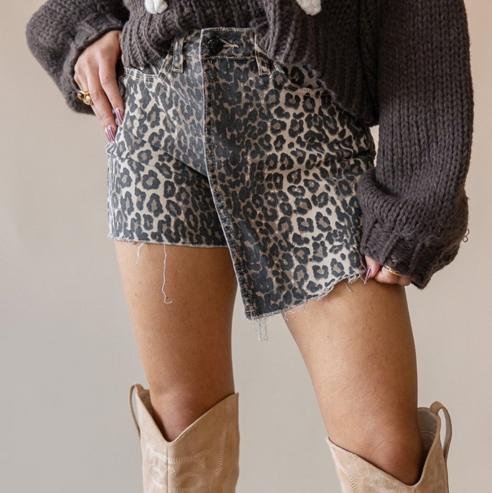 Luck & Blessed Leopard Print Skort